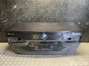 BMW 5 G60 2024 Bagažinės dangtis