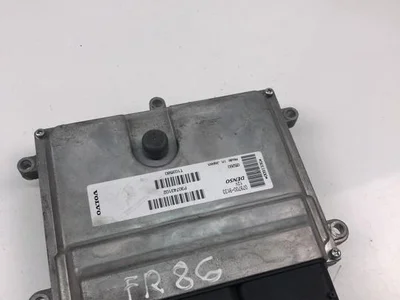 Volvo P30743102 S40 II (MS) 2005 Control unit for engine - Image 1