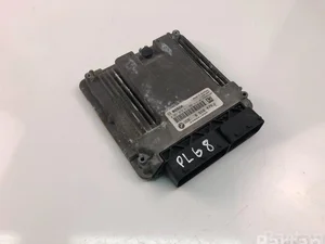 BMW 8518479; 0281018611 / 8518479, 0281018611 5 Touring (F11) 2012 Unidad de control del motor