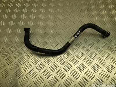 Porsche 97011302400 PANAMERA (970) 2015 Tuyaux / Tubes / Connexions - Image 1