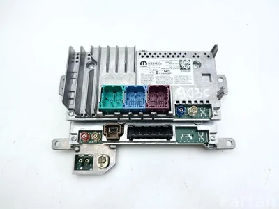 Jeep 68527730AF, P68527730AF GRAND CHEROKEE V (WL) 2022 Radio unit - Image 1