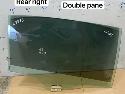 BMW 7 (G11, G12) 2016 Vitre de porte Right Rear - Image 1