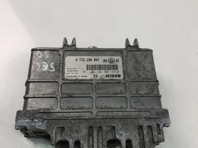 Volkswagen 1H0907311P; 0261203707 / 1H0907311P, 0261203707 GOLF III (1H1) 2000 Unité de contrôle moteur - Image 1