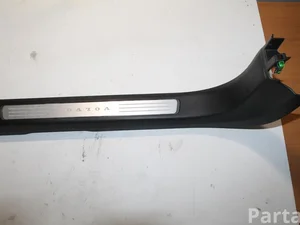 Volvo 31377616 V90 II 2018 Listwa progowa z lewej z przodu