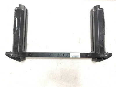 Chevrolet 22973121, 22973122, 151004851 CORVETTE (C7) 2015 Bracket for Radiator - Image 1