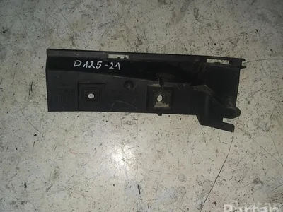 Volvo 30678074 V50 (MW) 2004 Support pour pare-chocs Left Front - Image 1