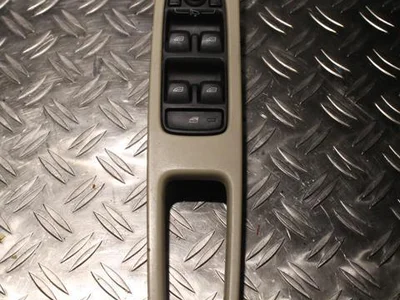 Volvo 9124097 XC60 2010 Bouton de lève-vitre Right Front - Image 1