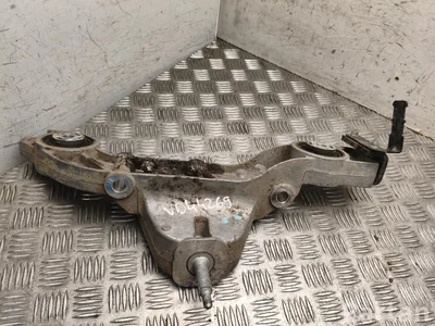 Gebrauchtes Original Mercedes-Benz A4473425200 EQV (W447) 2020 Motorlagerung - Bild 1