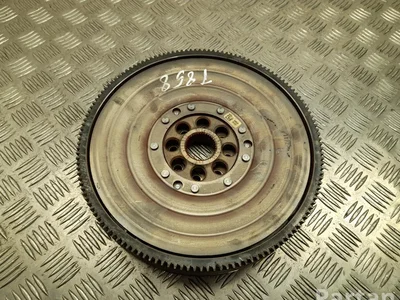 Mercedes-Benz A 654 030 11 01 / A6540301101 B-Class (W247) 2022 Volant - Image 1