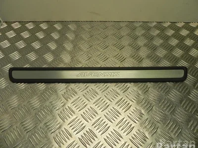 Toyota 67911-05030 / 6791105030 AVENSIS Estate (_T27_) 2010 Garniture de seuil  - Image 1