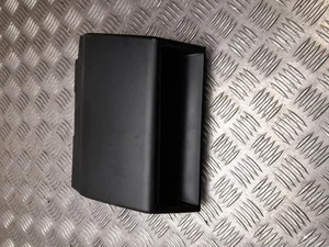 Tesla 1018894-00-B / 101889400B MODEL S 2015 Boîte à gants