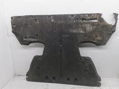 Porsche Taycan 4S 2020 Cache de protection sous moteur - Image 1