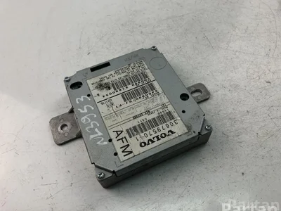 Volvo 30679570-1 / 306795701 V50 (MW) 2008 Amplificateur de télévision - Image 1