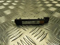 Audi 8V5 035 225 / 8V5035225 A3 Limousine (8VS, 8VM) 2017 Amplificateur d'antenne