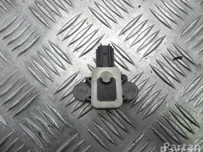 Audi 4F0 955 557 B / 4F0955557B A6 (4F2, C6) 2008 Capteur d'impact (systèmes d'airbag) - Image 1