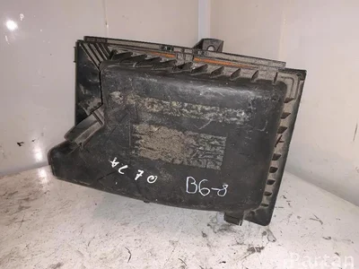 Volvo 8649673 XC70 CROSS COUNTRY 2006 Boîtier de filtre à air - Image 1