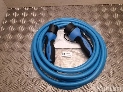 Tesla 1039810-00-A / 103981000A Model Y 2025 Câble de charge du véhicule - Image 1