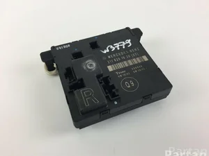 Mercedes-Benz 2118201626 E-CLASS (W211) 2009 Türsteuergerät