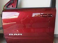 RAM 1500 CLASSIC Crew Cab Pickup (DS) 2020 Tür vorne links