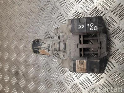 Tesla 1021250-00-G / 102125000G MODEL X 2016 Zacisk hamulca z tyłu po prawej - Obraz 1