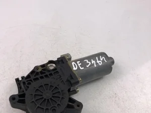 Seat 0130821666 TOLEDO II (1M2) 2005 Moteur de lève-vitre