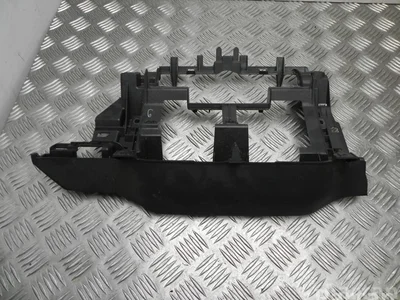 Jaguar J9D3-047A27-A / J9D3047A27A I-PACE 2019 Support pour la garniture - Image 1