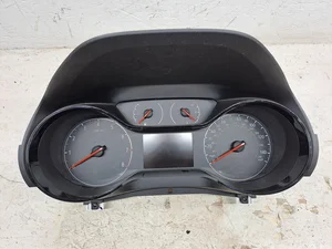 Opel 9831575980 Corsa F 2021 Tableau de bord