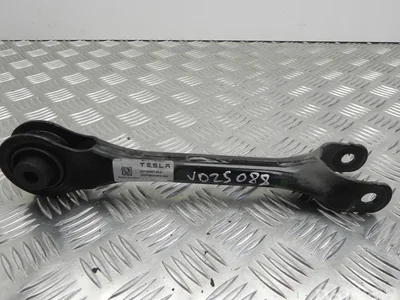 Tesla 1188421-00-A / 118842100A Model Y 2022 Arrière  bras inférieur right side - Image 1
