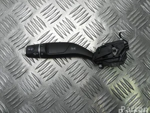 Mercedes-Benz 161680525A C-CLASS Coupe (C205) 2016 Levier /interrupteur de lumière courte longue