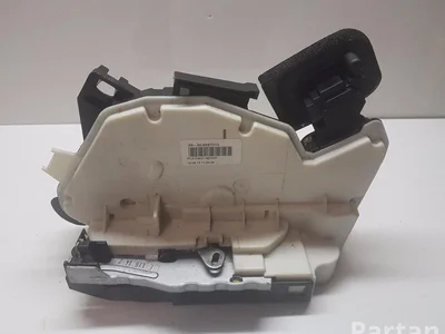 Škoda 255E2837015 YETI (5L) 2015 Serrure de porte Left Front - Image 1