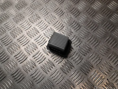 Subaru T95261AB Crosstrek/XV II 2021 Résistance - Image 1