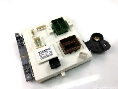 Volvo 32233459AB XC90 II 2016 Центральный блок управления систем комфорта - Изображение 1