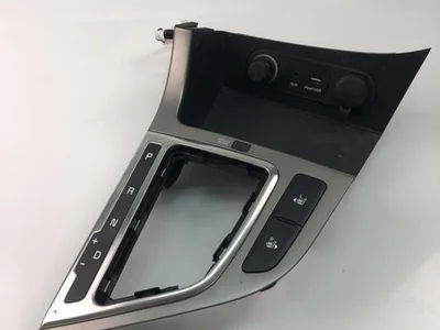 Kia 84651-2T040 / 846512T040 OPTIMA 2013 Bouton de levier de vitesse - Image 1