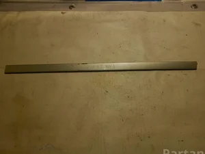 Volvo 39892430 V70 II (SW) 2005 Накладка декоративная спереди слева