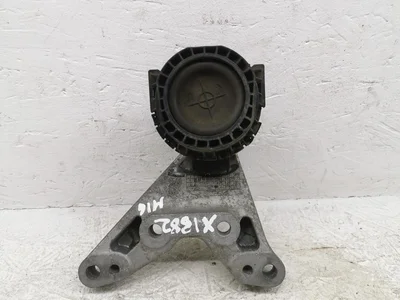 Opel EB2PT Astra L Hatchback 2023 Support moteur - Image 1