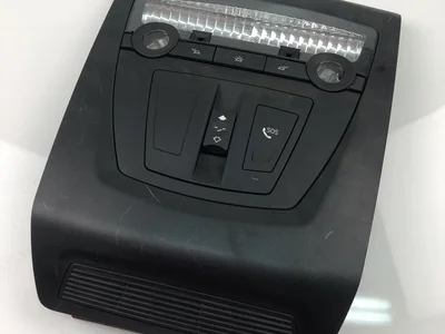 BMW 1702715090; 52123301 / 1702715090, 52123301 6 Convertible (F12) 2014 Lumière intérieure - Image 1