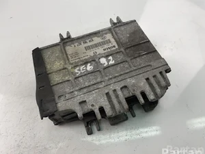 Volkswagen 030906027P; 0261203914 / 030906027P, 0261203914 POLO (6N1) 1997 Unidad de control del motor