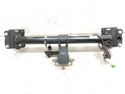 Mercedes-Benz A1673102500, A1673100500 GLE (W167) (2019 ...) 2022 Attelage de remorque terminé - Image 1