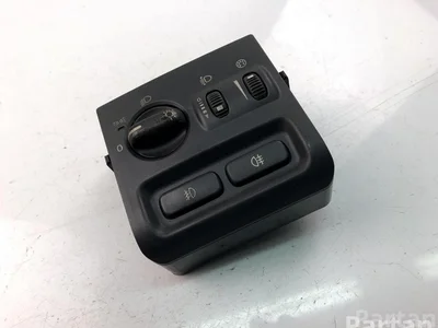 Volvo 30613945 V40 Estate (VW) 2003 Light switch - Image 1