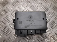 Volkswagen 5H2 907 383 / 5H2907383 PASSAT Variant (3G5) 2021 Control unit for trailer detection