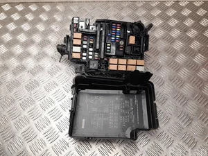 Kia 91201-CR050, 91956-CR100 / 91201CR050, 91956CR100 CEE'D sportwagon (CD) 2024 Boîte à fusibles