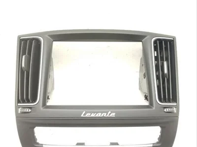 Maserati 6700749220 LEVANTE 2017 Évent Central - Image 1