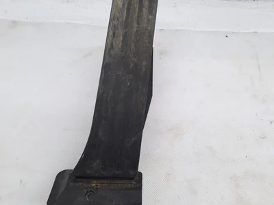 BMW 6789998 3 Convertible (E93) 2011 Pédale d'accélérateur - Image 1