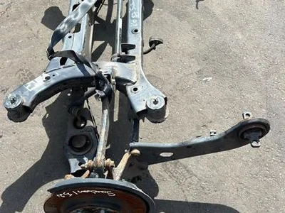 Kia 55405-D7500 / 55405D7500 SPORTAGE (QL) 2021 poutre d'essieu arrière - Image 1