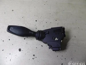 Ford 8A6T-13335-BC / 8A6T13335BC FIESTA VI 2010 Levier /interrupteur de lumière courte longue