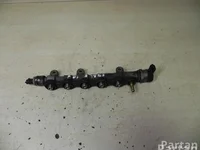 Nissan 8200942721, H8200610223 X-TRAIL (T31) 2008 Rozdzielacz paliwa