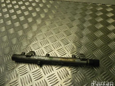 Mercedes-Benz A 642 070 06 95 / A6420700695 R-CLASS (W251, V251) 2007 Distribution de carburant - Image 1