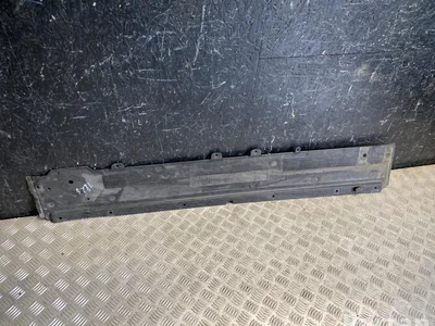 Mercedes-Benz A7896840500 EQE V295 2022 Cache de protection sous moteur - Image 1