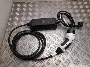 Mercedes-Benz A 000 583 76 03 / A0005837603 CLA X118 (shooting brake) 2021 Câble de charge du véhicule