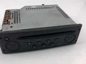 Renault 8200057683 CLIO III (BR0/1, CR0/1) 2006 Radio / lecteur CD